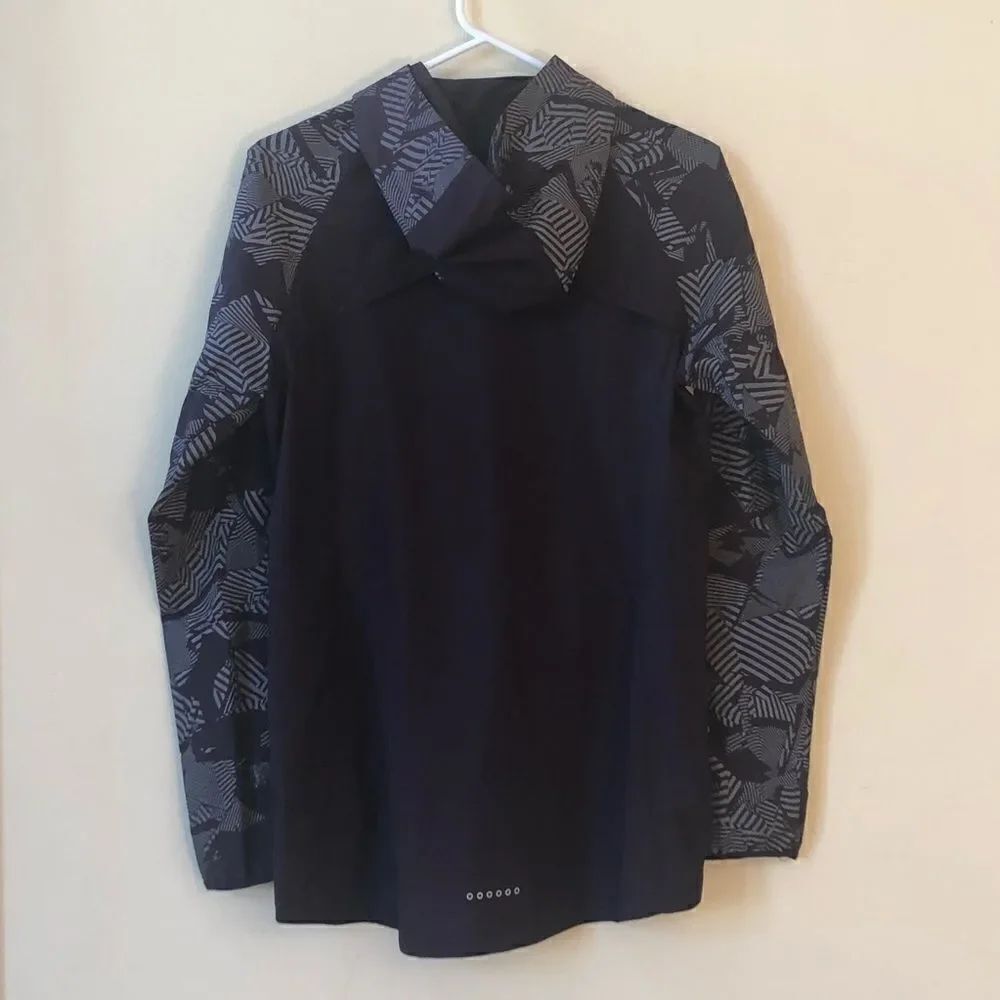 Nike Jacket  - Picture 5 of 5